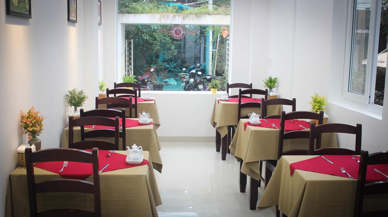 The Times Hotel Hue Bagian luar foto